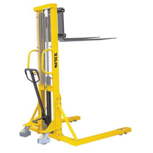 Apilador Manual Pata Ancha Horquilla Ajustable Capacidad: 1000kg Altura Maxima: 1.6Mts