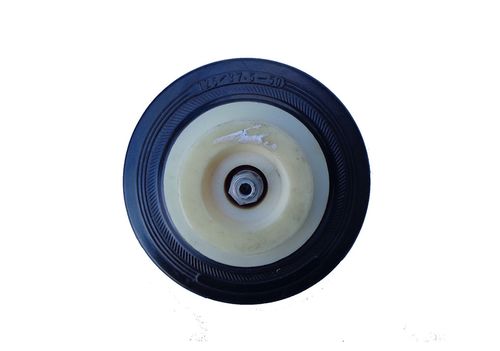 Rueda Traccion Barredora Bravo 680
