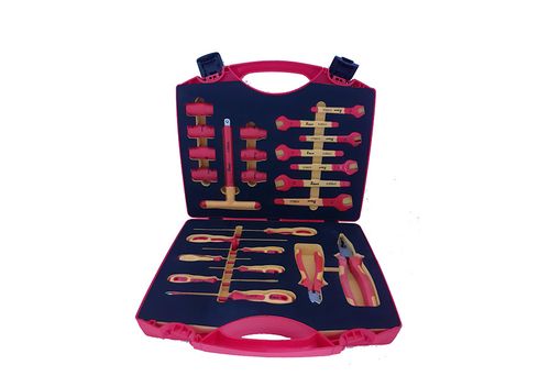 Juego Herramientas (Alicate - Llave - Dado - Atornillador) 24Pz Aislado Vde 1000V