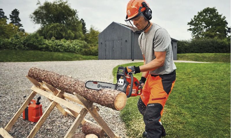 F039305-HUSQVARNA_450_1000x597_02