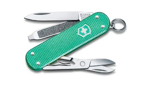 Navaja Classic Alox 58MM 5 Funciones Minty Mint 0.6221.221G VICTORINOX