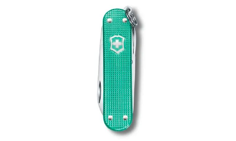 F039705-_NAVAJA-CLASSIC-ALOX-58MM-5-FUNCIONES-MINTY-MINT-0.6221.221G-VICTORINOX-C