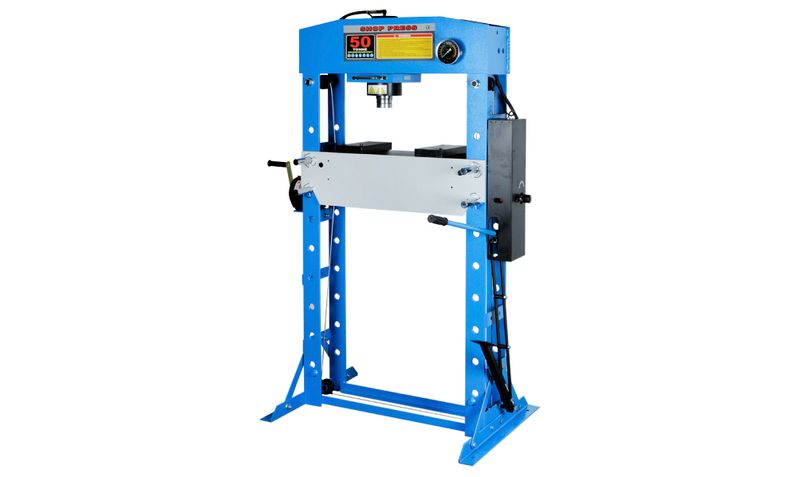 MI-JHT-056884_C.jpg